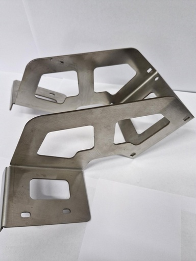 FENDT ROGATOR TANK BRACKET